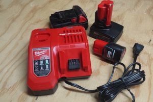 How to Charge Milwaukee M18 Battery without Charger